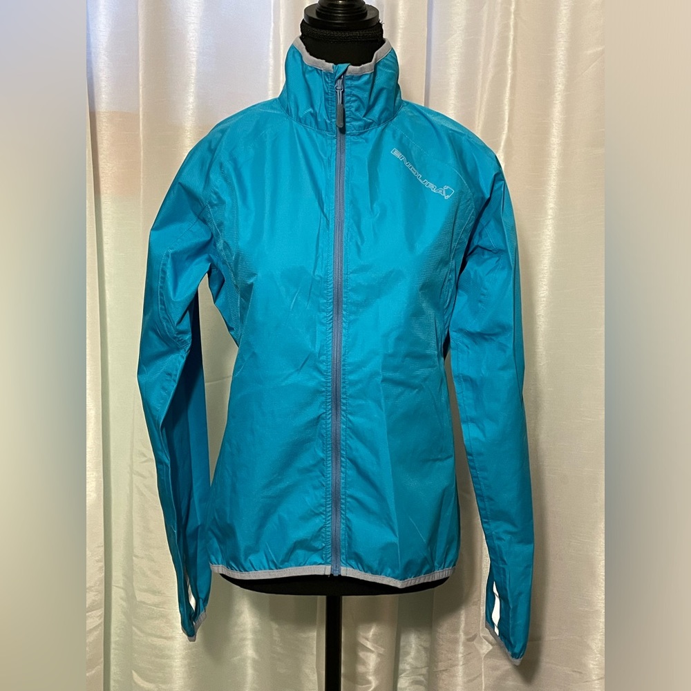 Endura Riding Jacket Womens Medium in Blue.